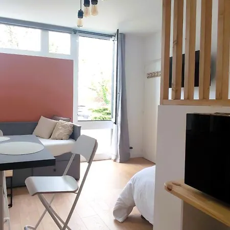 Moderne Futuroscope - Clim & Grande Douche