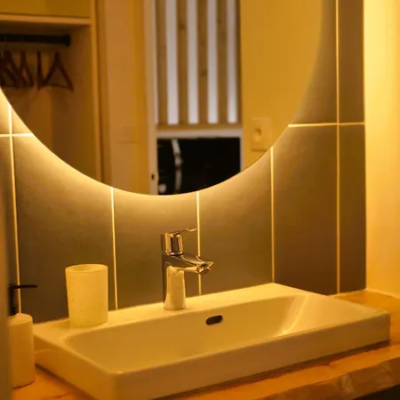 Moderne Futuroscope - Clim & Grande Douche